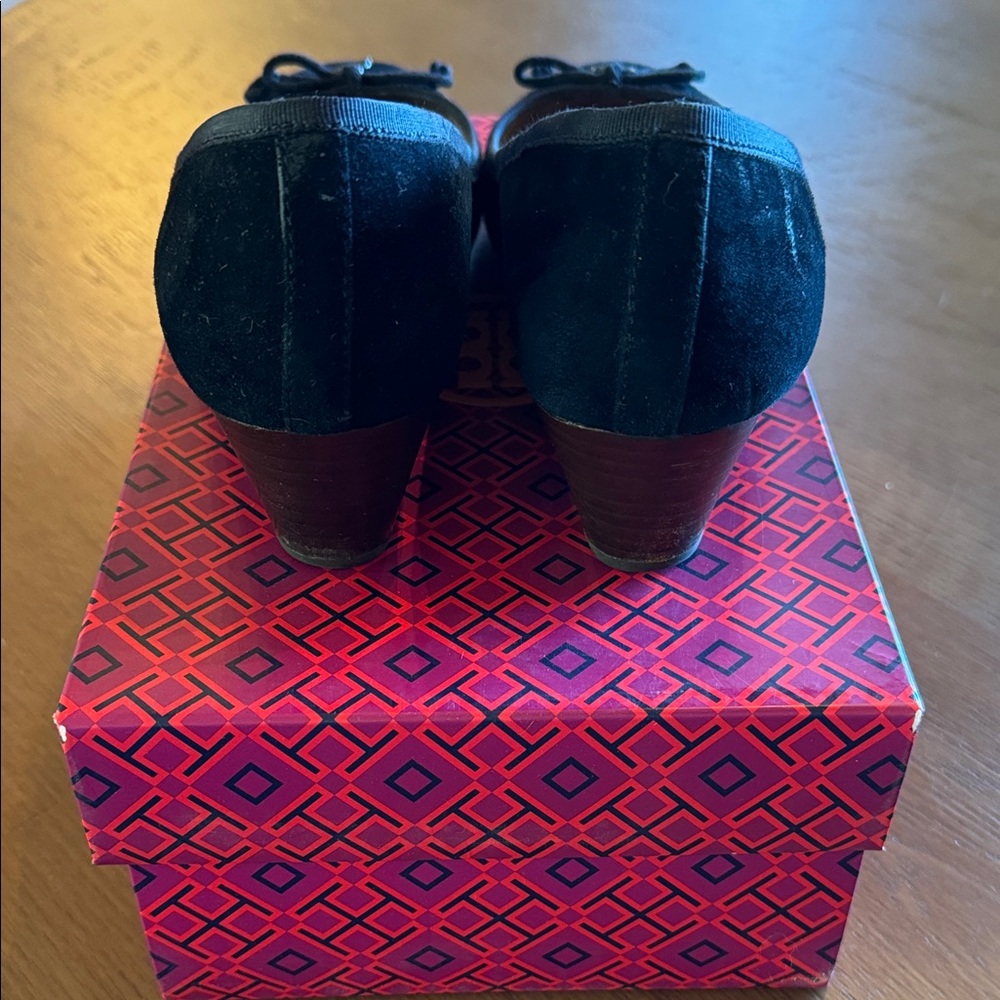 Tory Burch Black SoHo Lux Suede Wedge - Picture 6 of 10